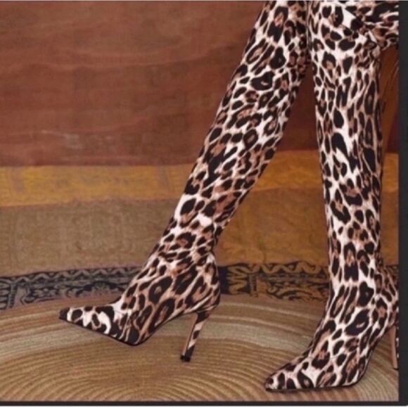 Leopard print Long Boots size 6 - Picture 1 of 10